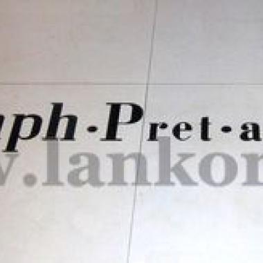 "Triumph-Pret-a-Porter" Logo